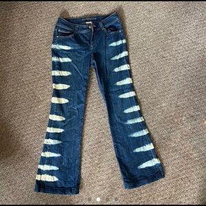 bleached-dyed bootcut mid rise jeans